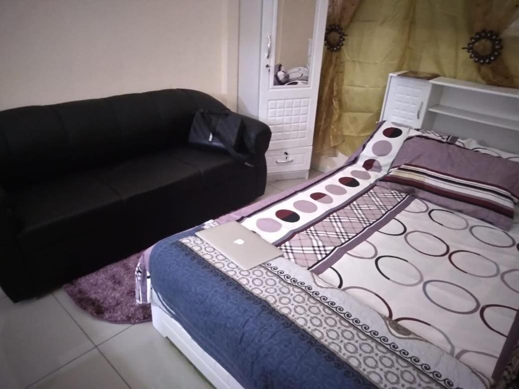 Dubai Creeck Realty Hostel Deluxe Studios Экстерьер фото